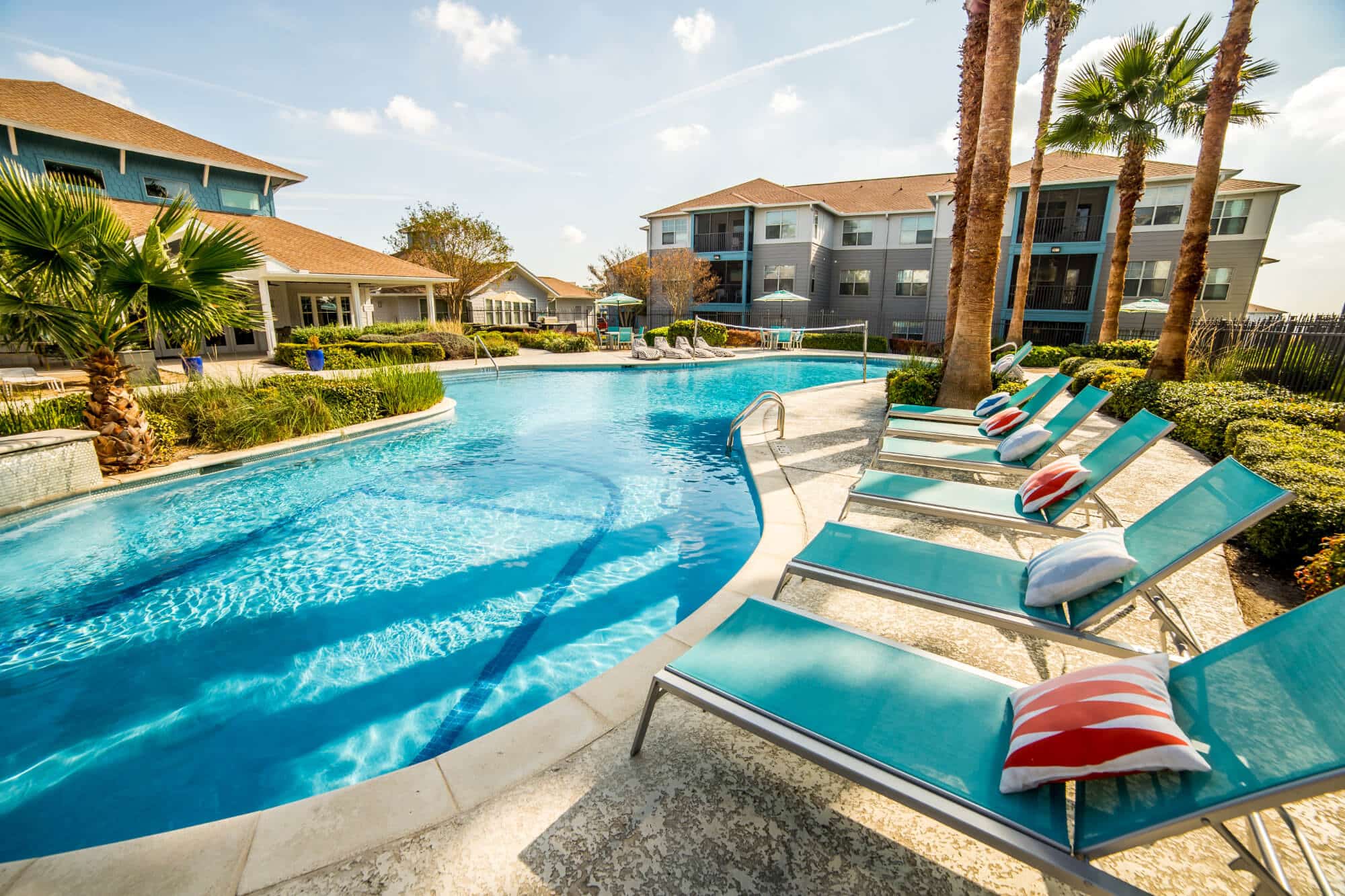 cabana beach san marcos off campus apartments near texas state university resort style pool lounge seating